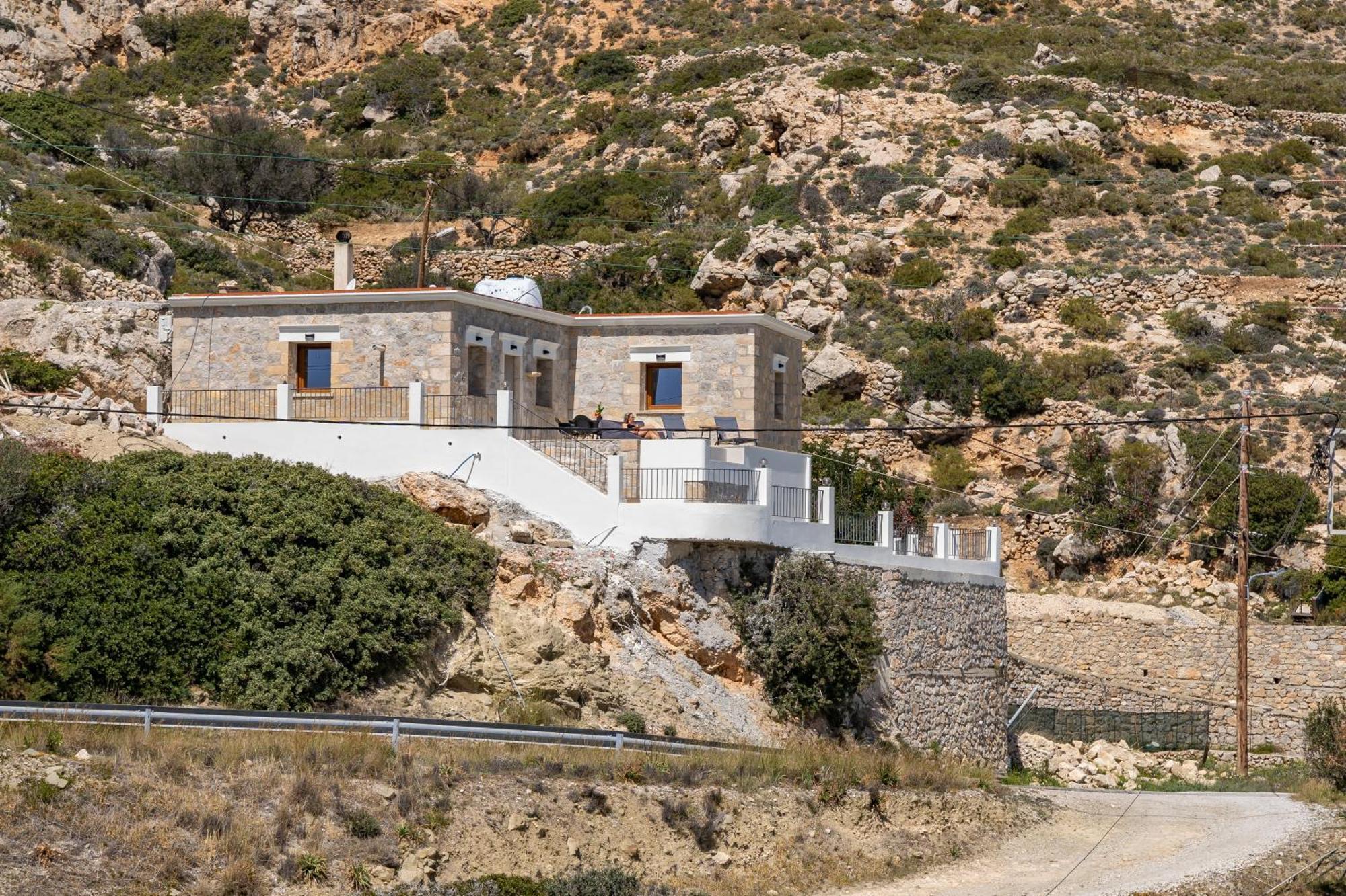 Lithos Luxury Pool Villa 카르파토스 외부 사진
